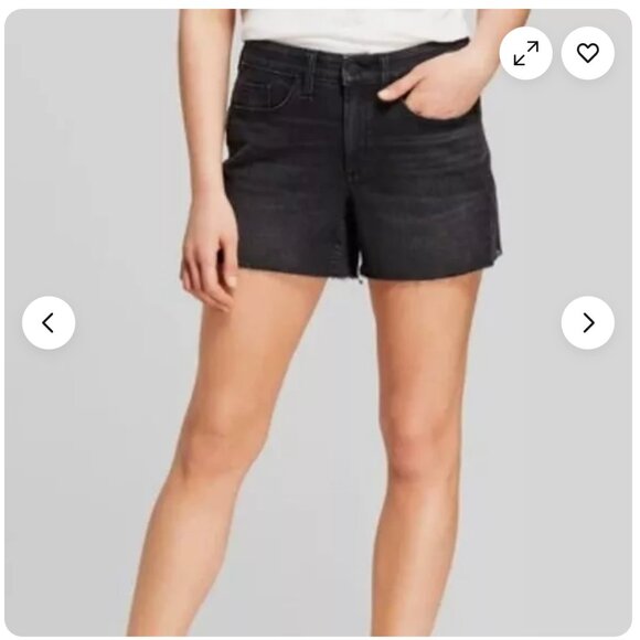 Universal Thread NWT High-Rise Midi Shorts - women's 6/ 28R - Picture 1 of 6
